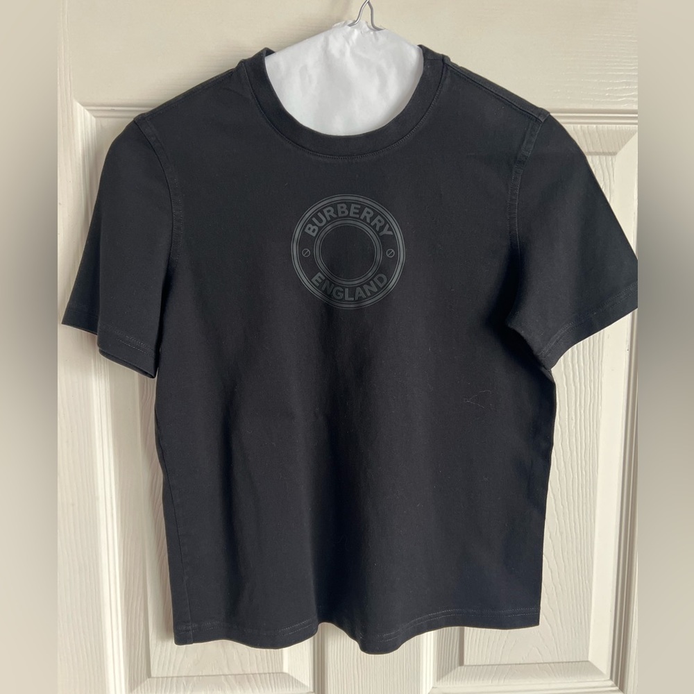 Womens Burberry Tshirt XS